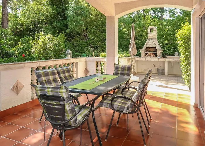 Mila-2 By Interhome
