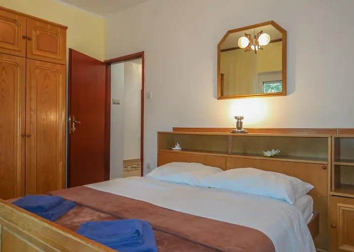 Mila-2 By Interhome Apartmán